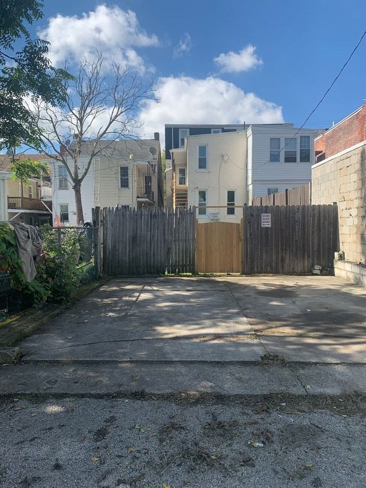 241 N Newberry St #2 - Photo 2 of 2