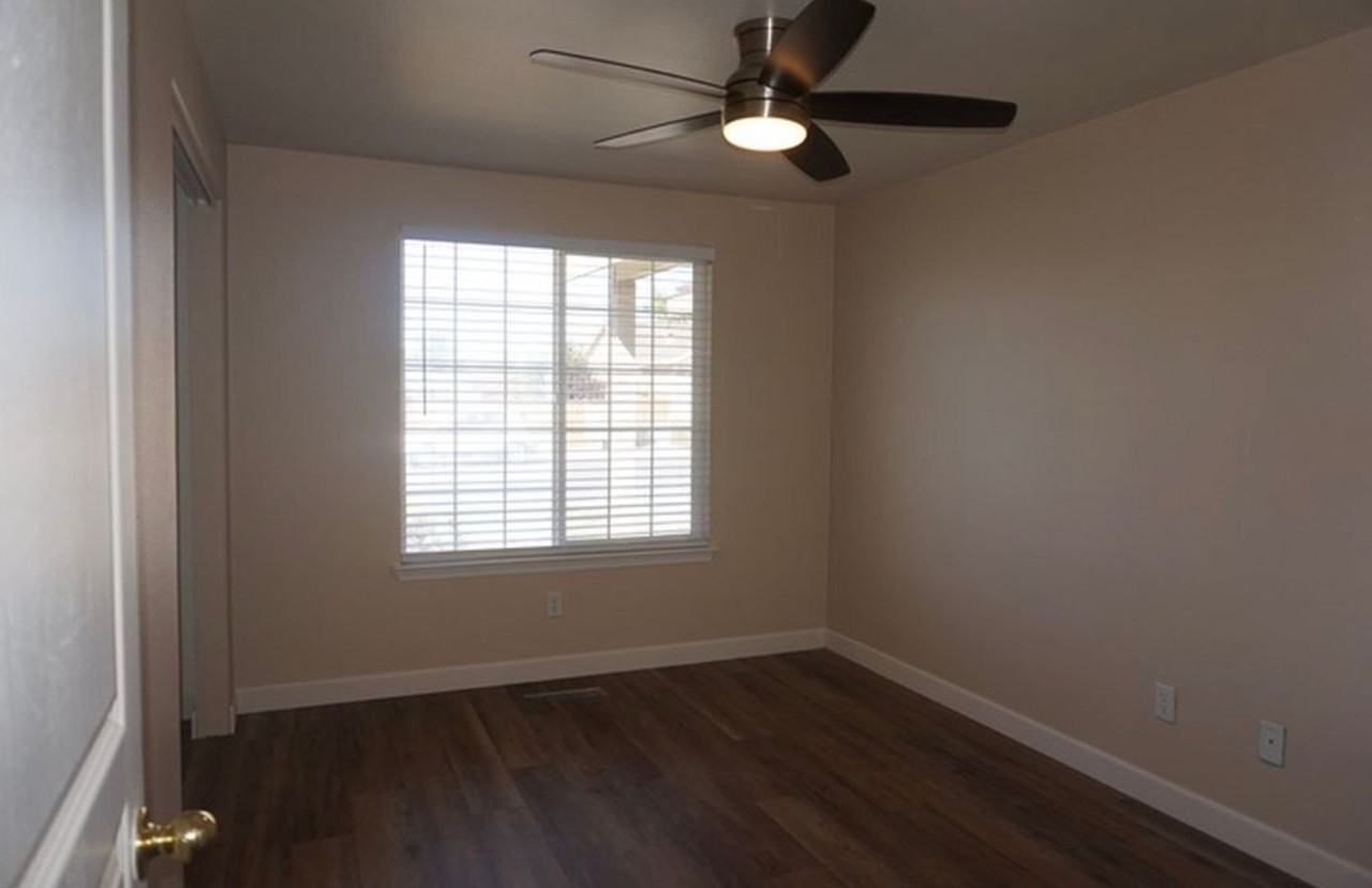 583 Spur Way - Photo 7 of 9