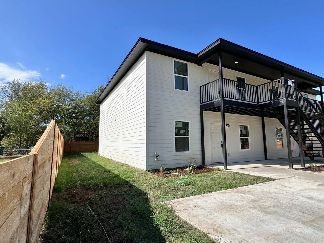 102 Pecan Drive Waco - Photo 5 of 20