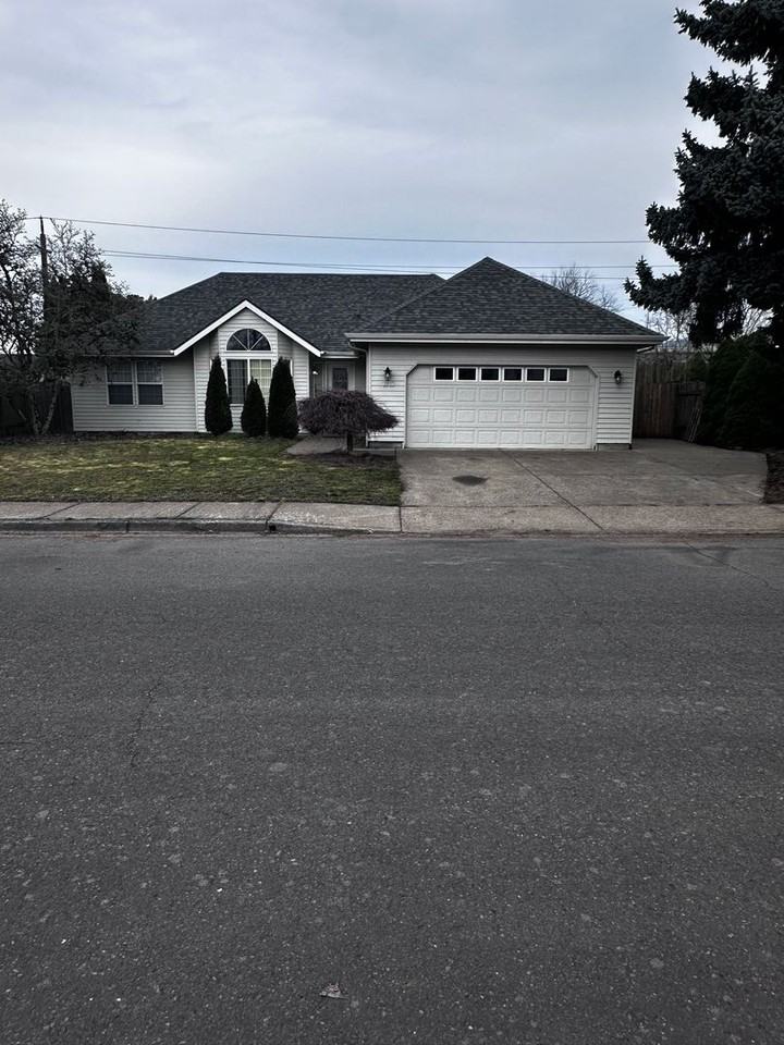 1810 Ridgley Blvd - Photo 6 of 6