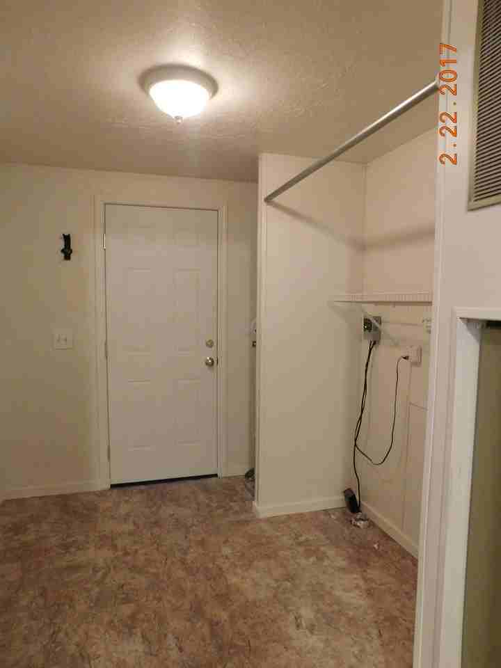 38306 8th Avenue Ct S - Photo 6 of 11