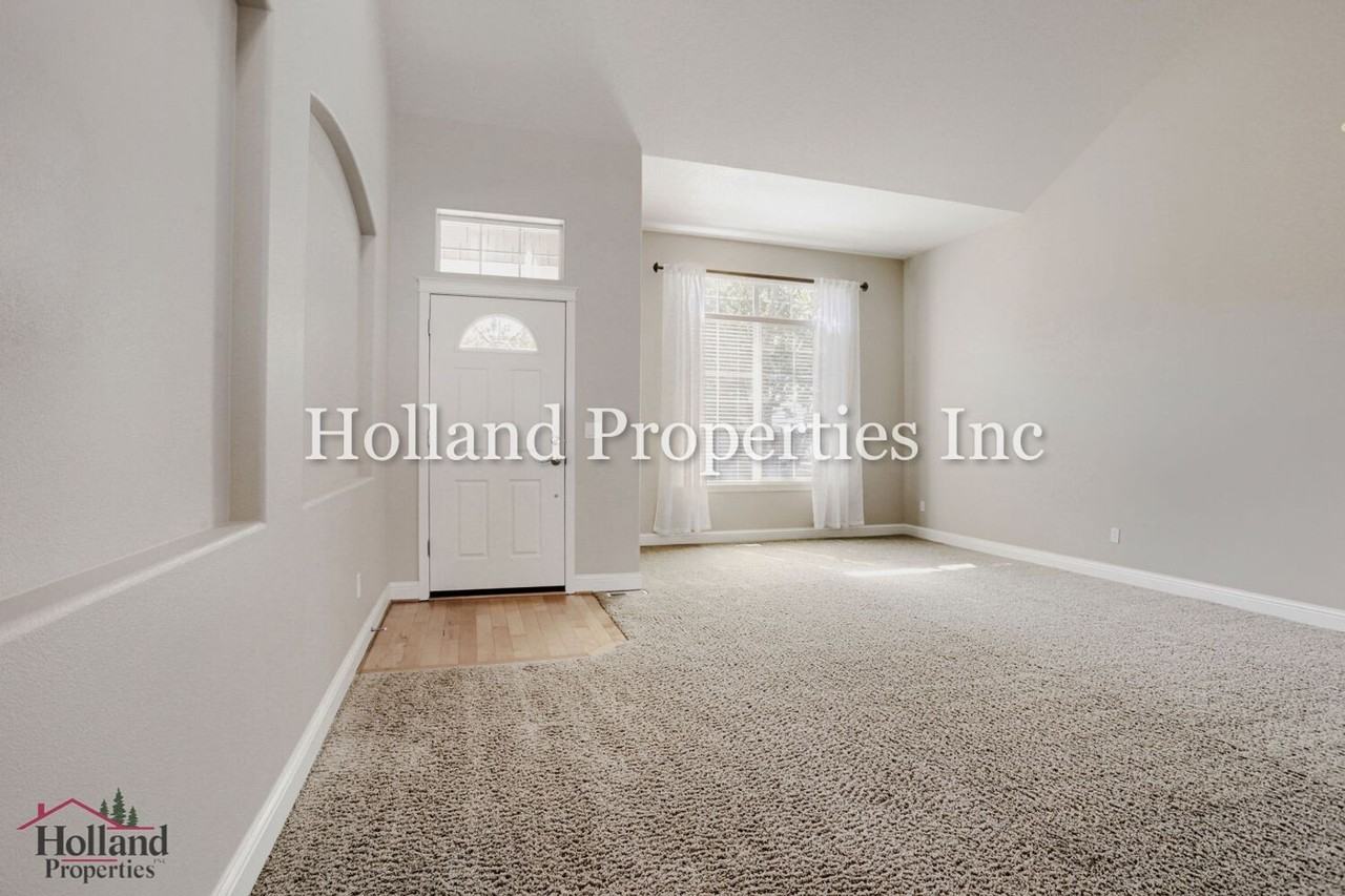 21569 Sw Susan Ln - Photo 7 of 29
