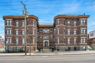 Walnut Court Apartments - Photo 1 of 1