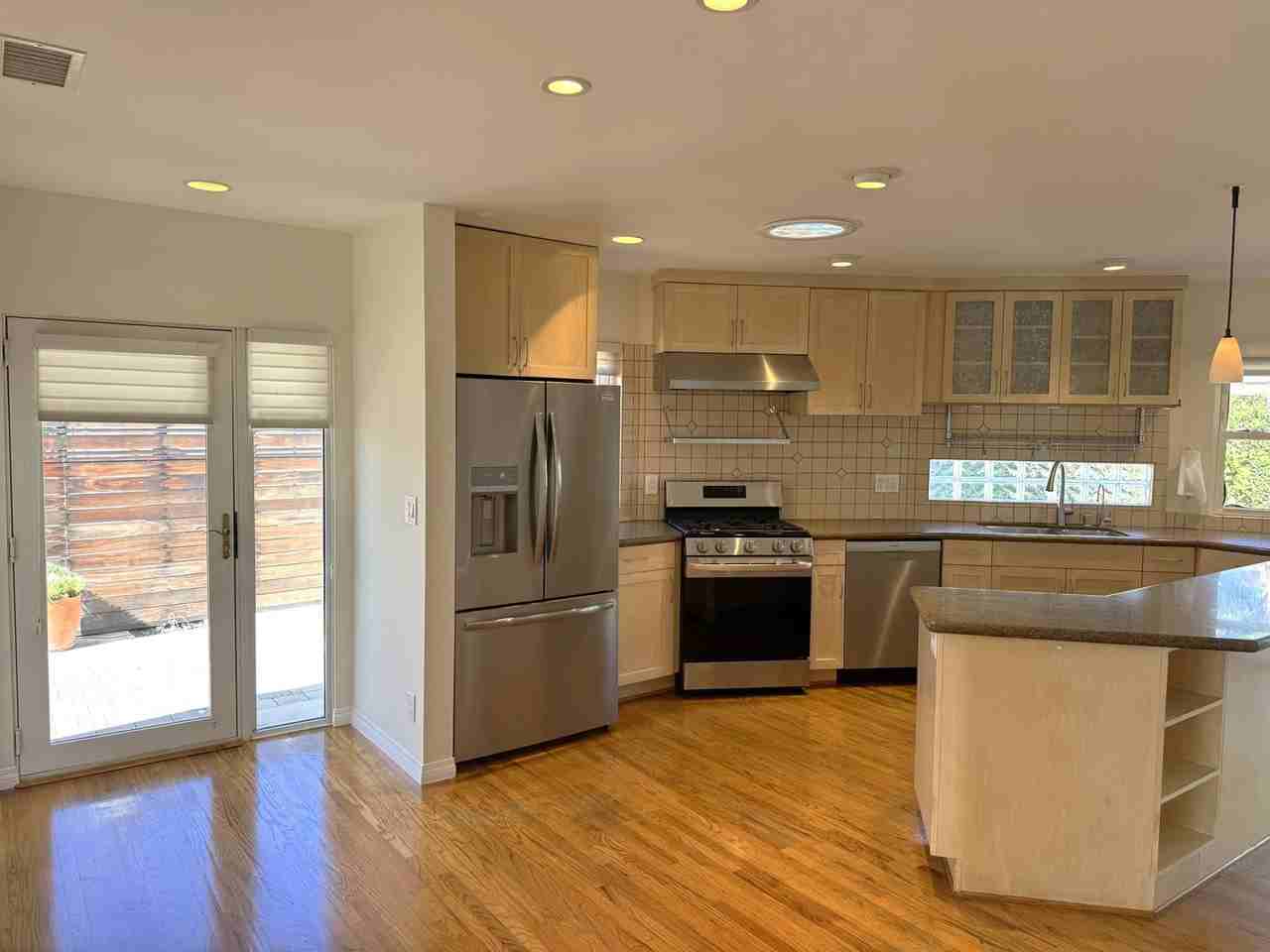 11216 Orville St - Photo 3 of 19