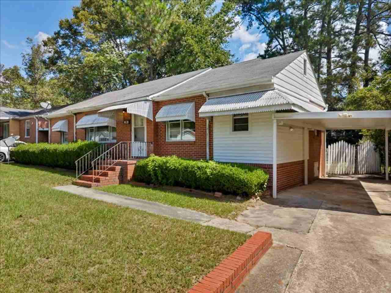 1142 Lamont St - Photo 4 of 27