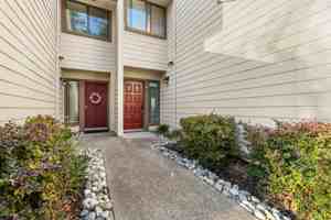featured image of 5601 Walnut Ave #6