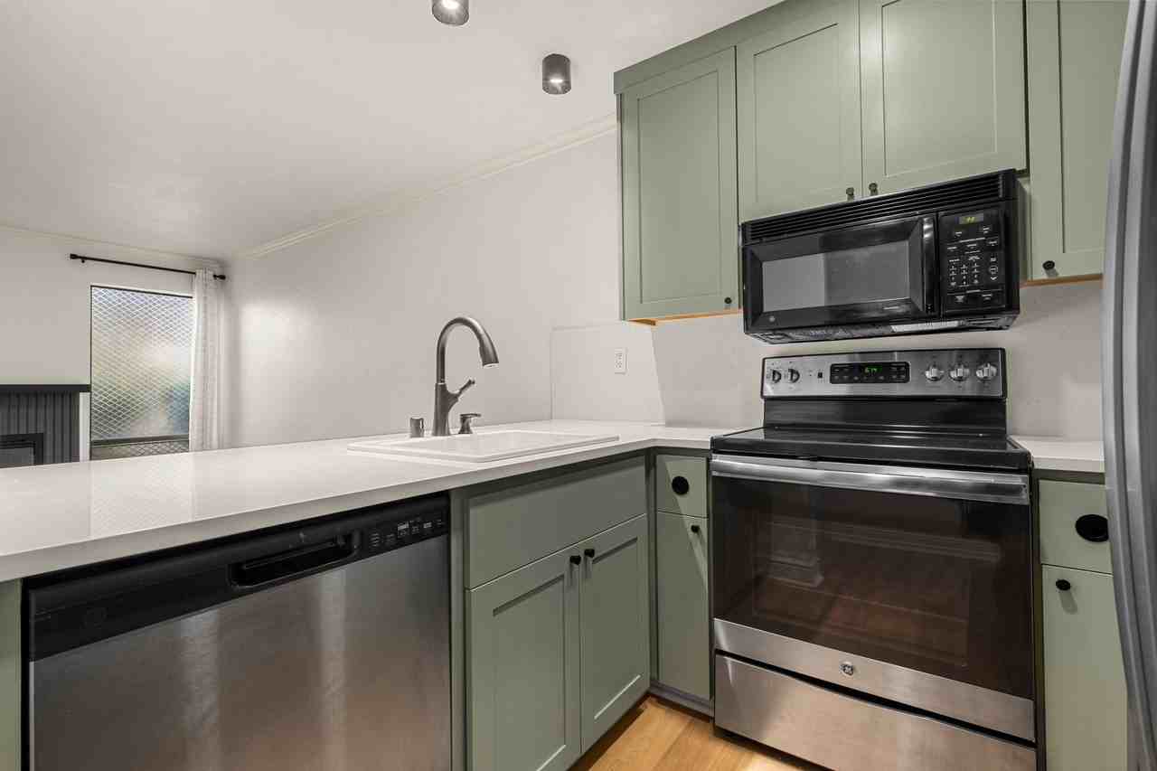 5601 Walnut Ave #6 - Photo 6 of 38