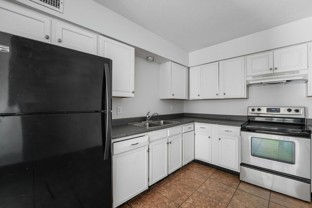 536 N Hall #C - Photo 1 of 1
