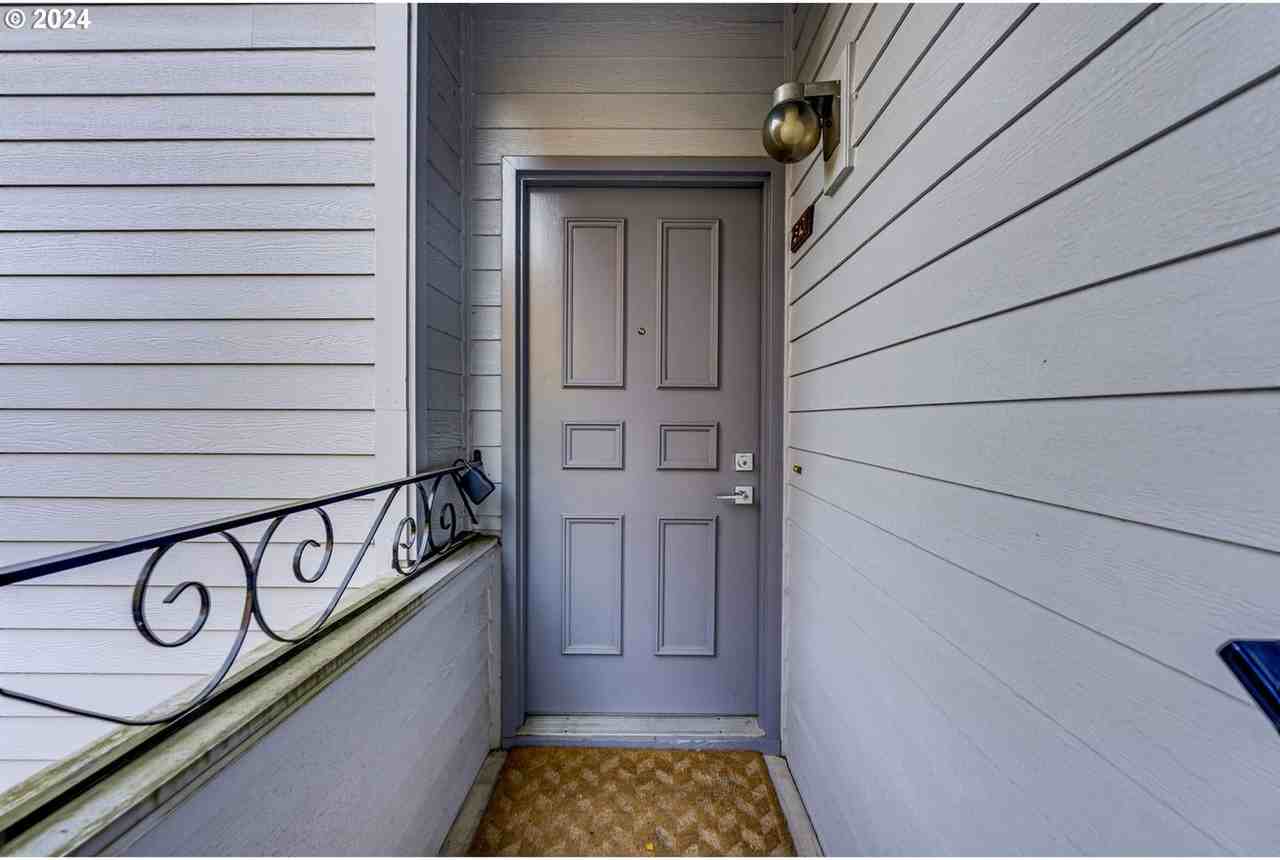 14575 Sw Walker Rd #B10 - Photo 3 of 44