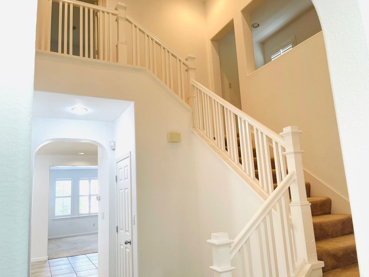 4285 Bromley Ct - Photo 7 of 49