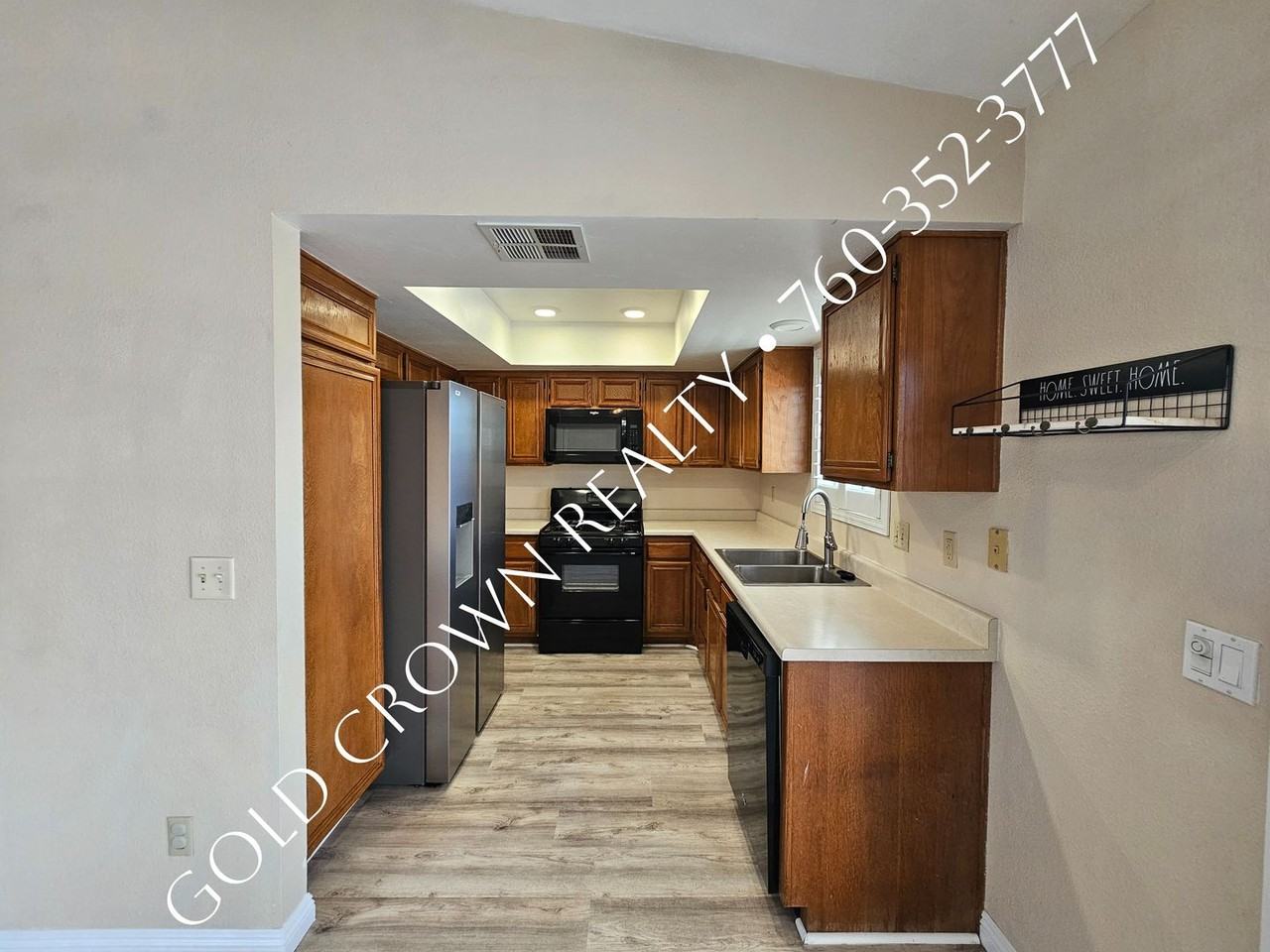 2411 W State St - Photo 4 of 13