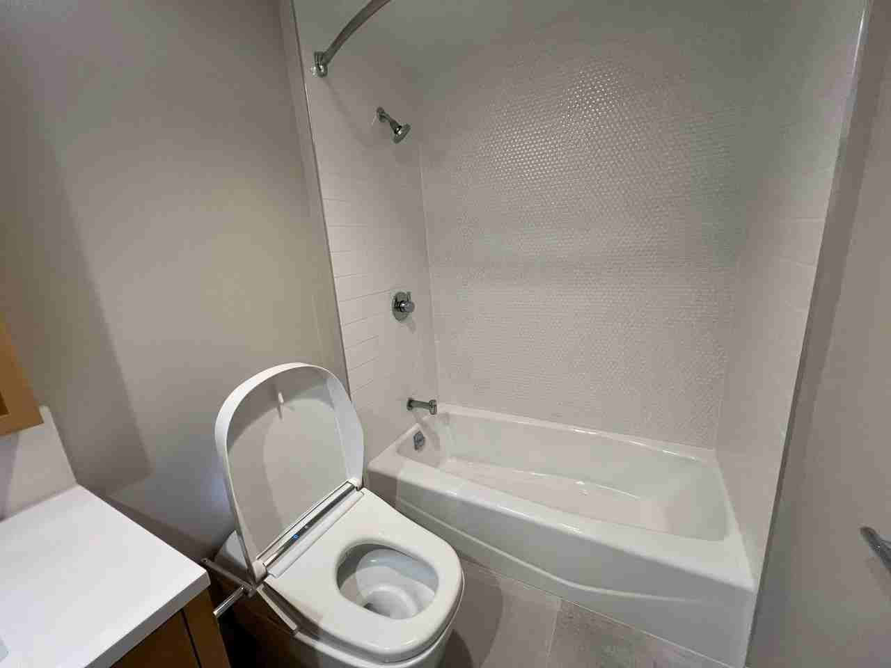 1388 Kapiolani Blvd #1807 - Photo 2 of 15
