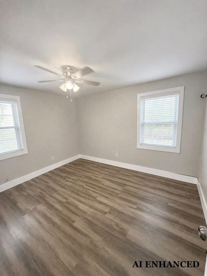701 Poppy Ave - Photo 6 of 6