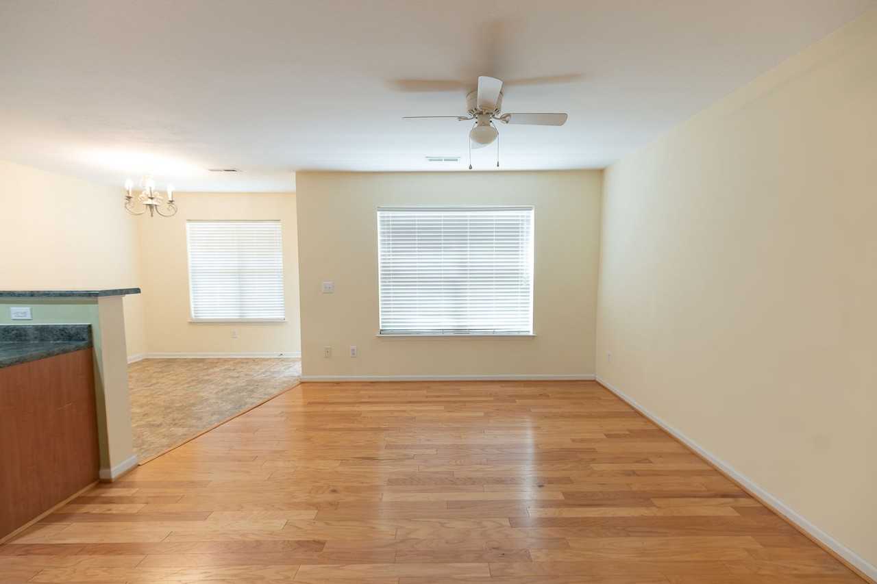 117 Goldfinch Ave - Photo 3 of 24