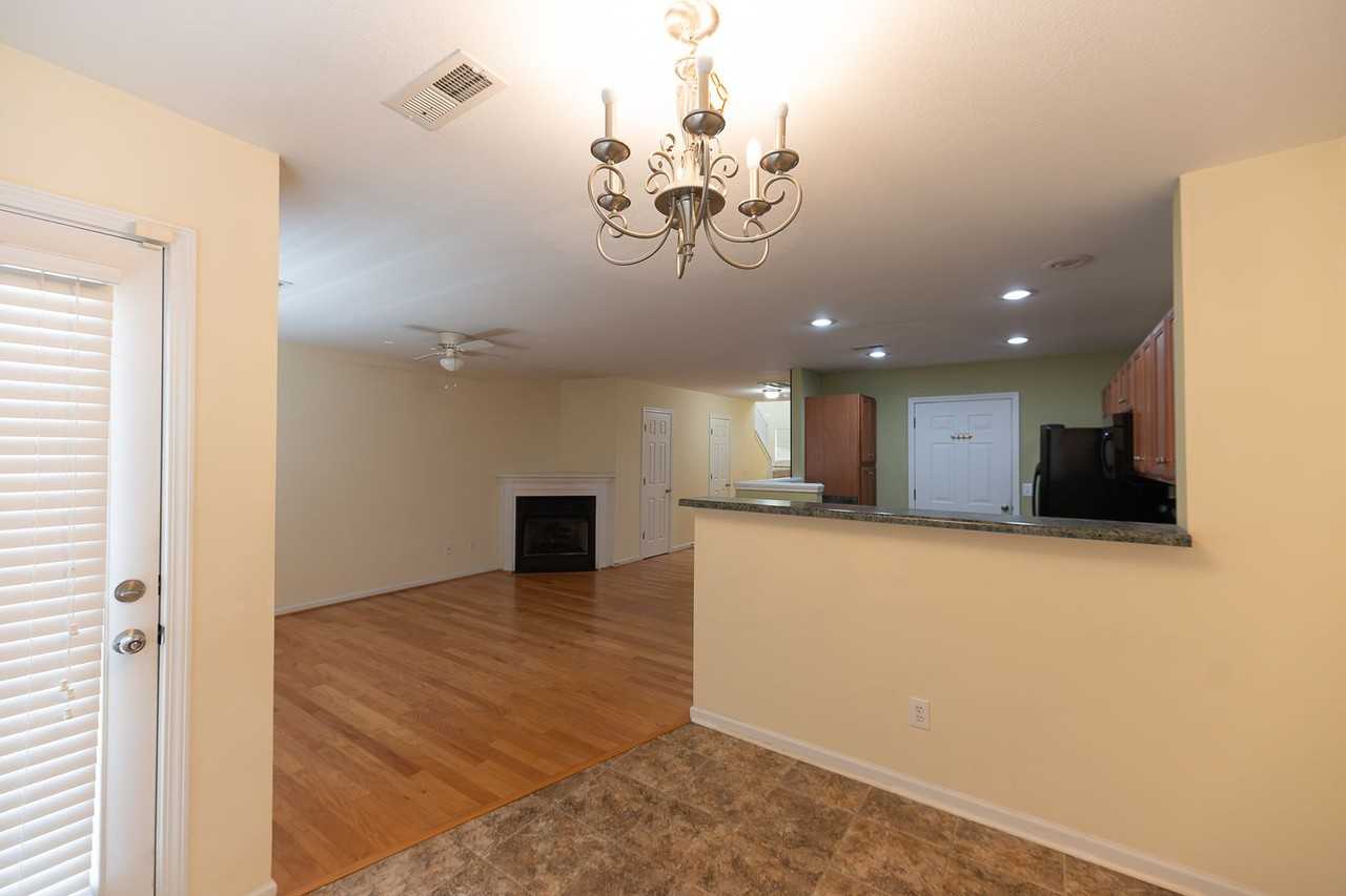 117 Goldfinch Ave - Photo 5 of 24