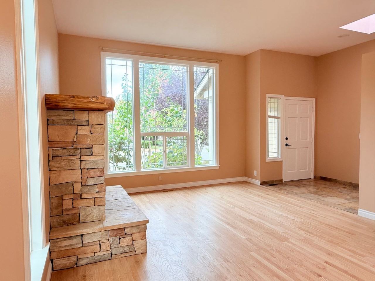 23621 Ne 25th Way - Photo 4 of 27