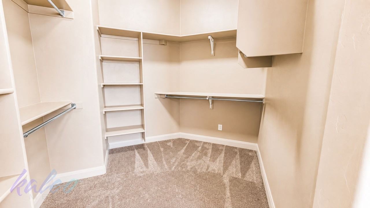 3278 Retreat Dr - Photo 4 of 14