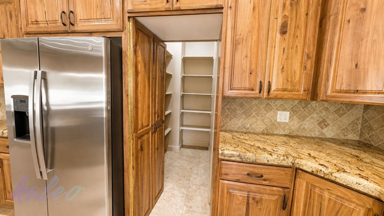 3278 Retreat Dr - Photo 7 of 14