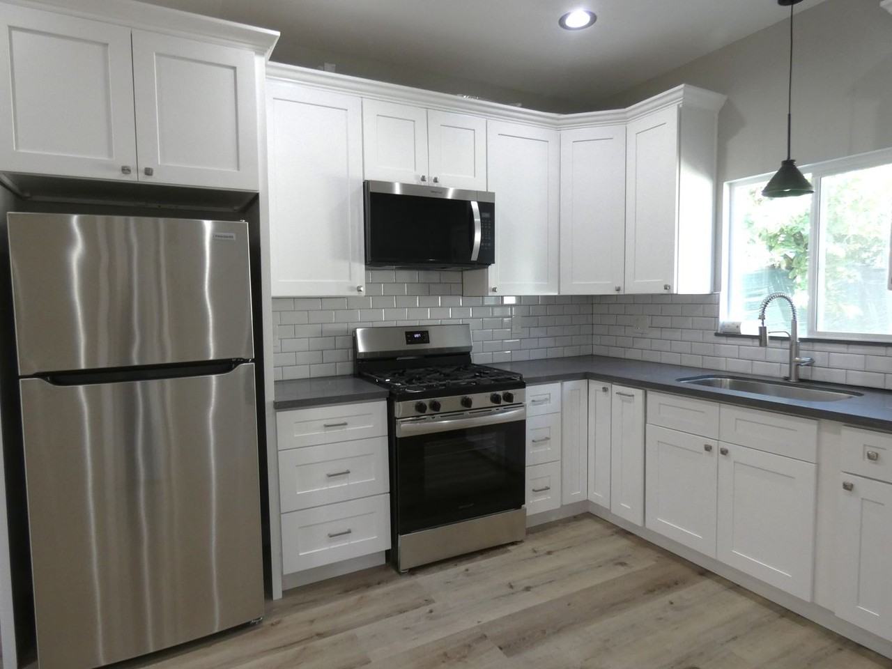 13522 Leffingwell Rd - Photo 4 of 12