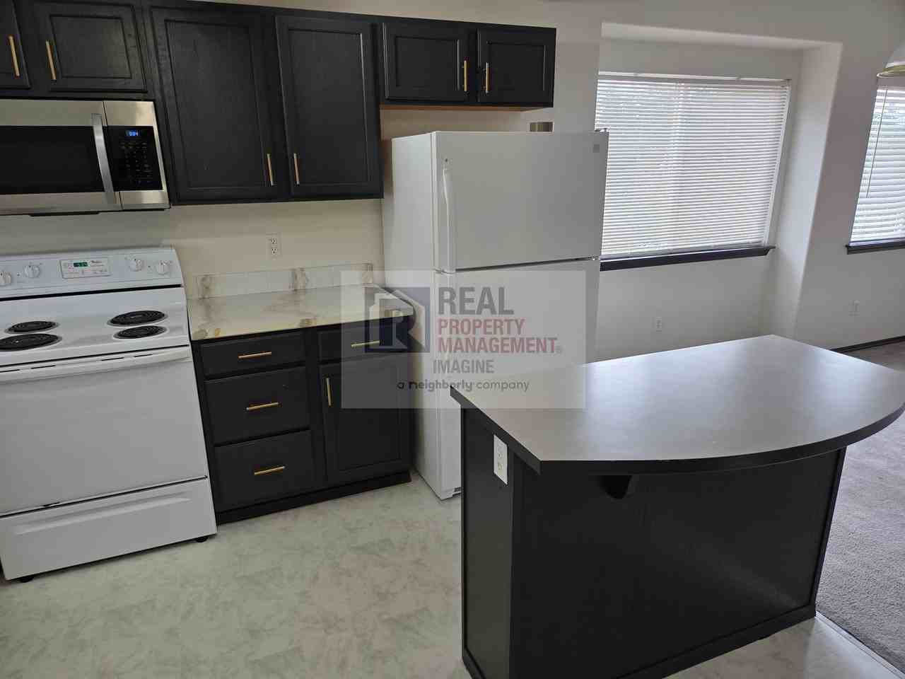 8540 8th Ct Se - Photo 6 of 31