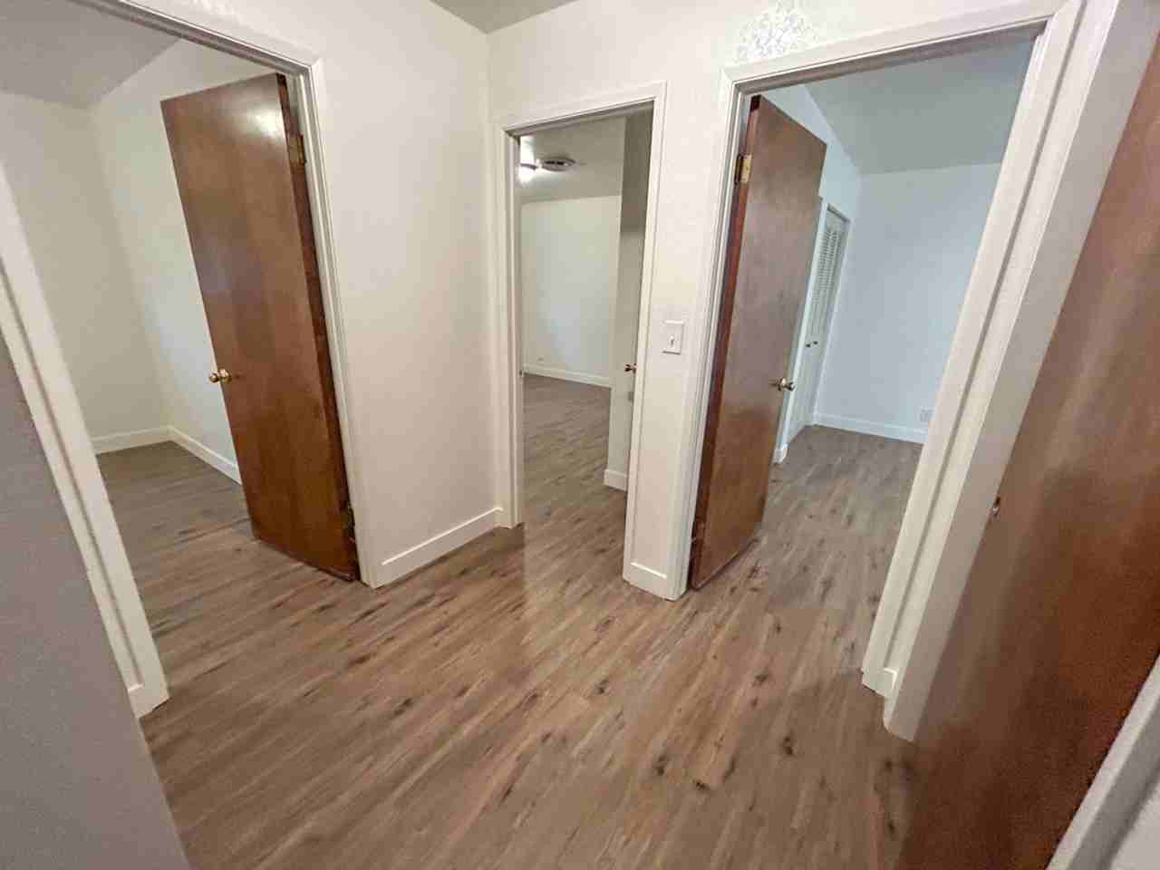 737 Estate St - Photo 6 of 24