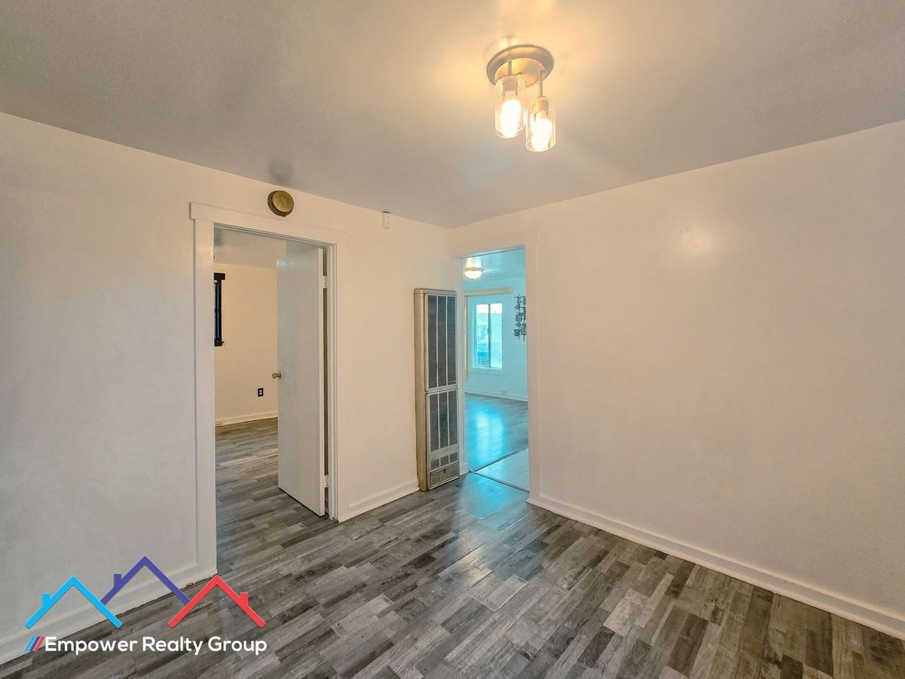 618 S 19th St - Photo 6 of 22