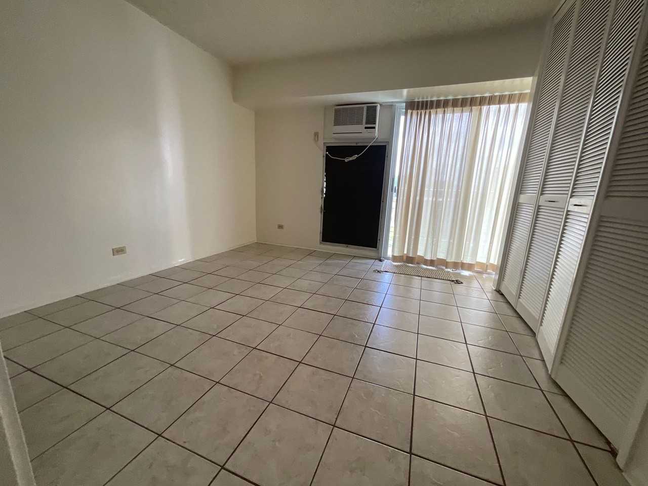 1516 Ward Ave #701 - Photo 5 of 16