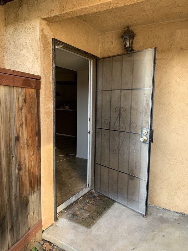 16590 Terrace Ln - Photo 2 of 18