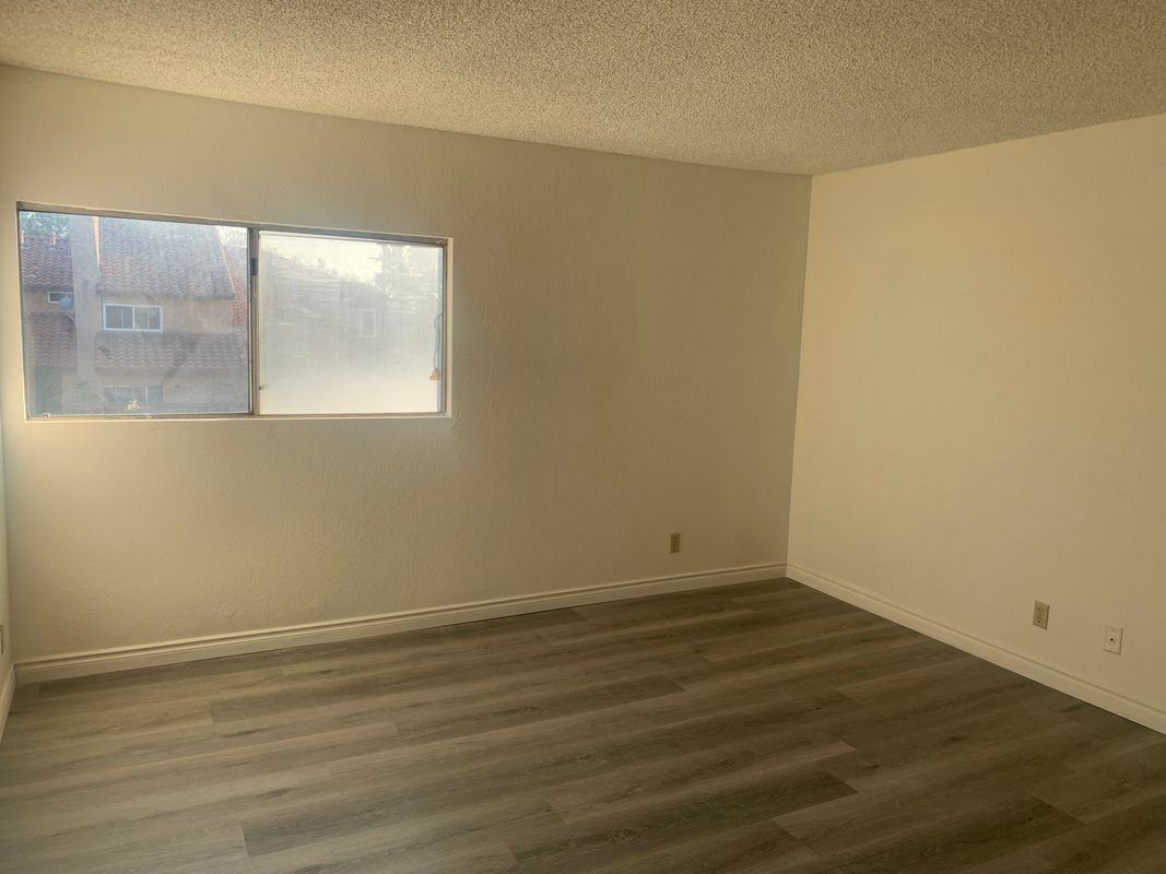 16590 Terrace Ln - Photo 7 of 18
