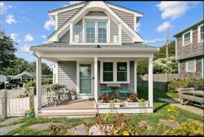 featured image of 21 Warren Ave