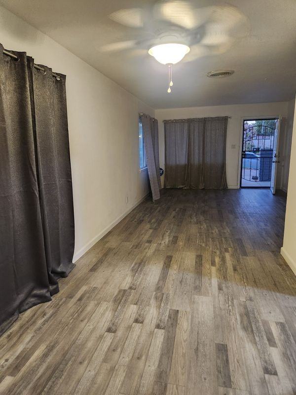 16667 Joshua St - Photo 2 of 10