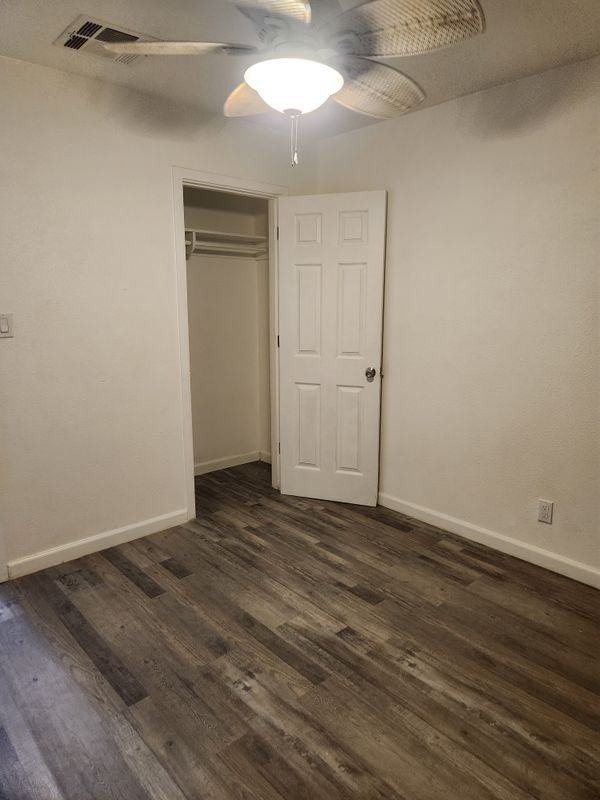 16667 Joshua St - Photo 7 of 10