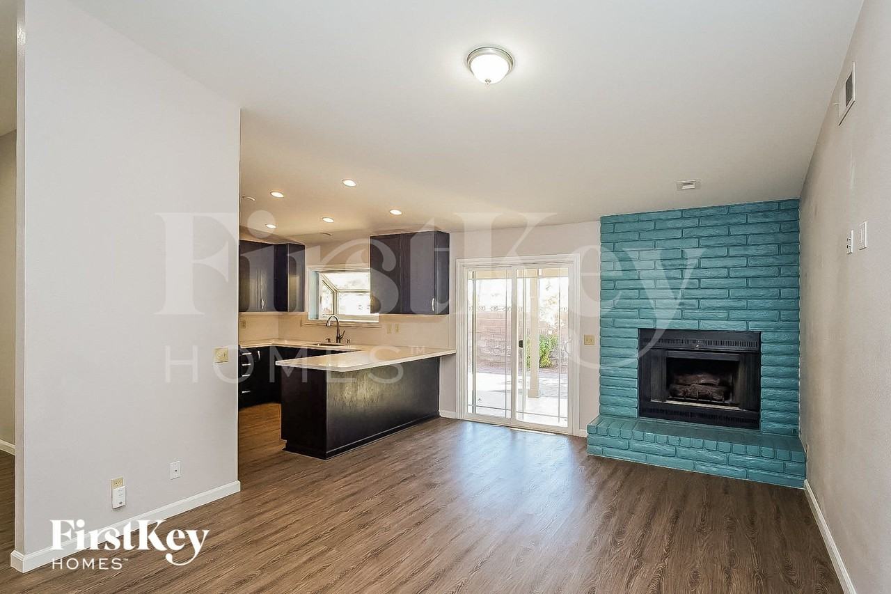 354 Bekasina Dr - Photo 6 of 15