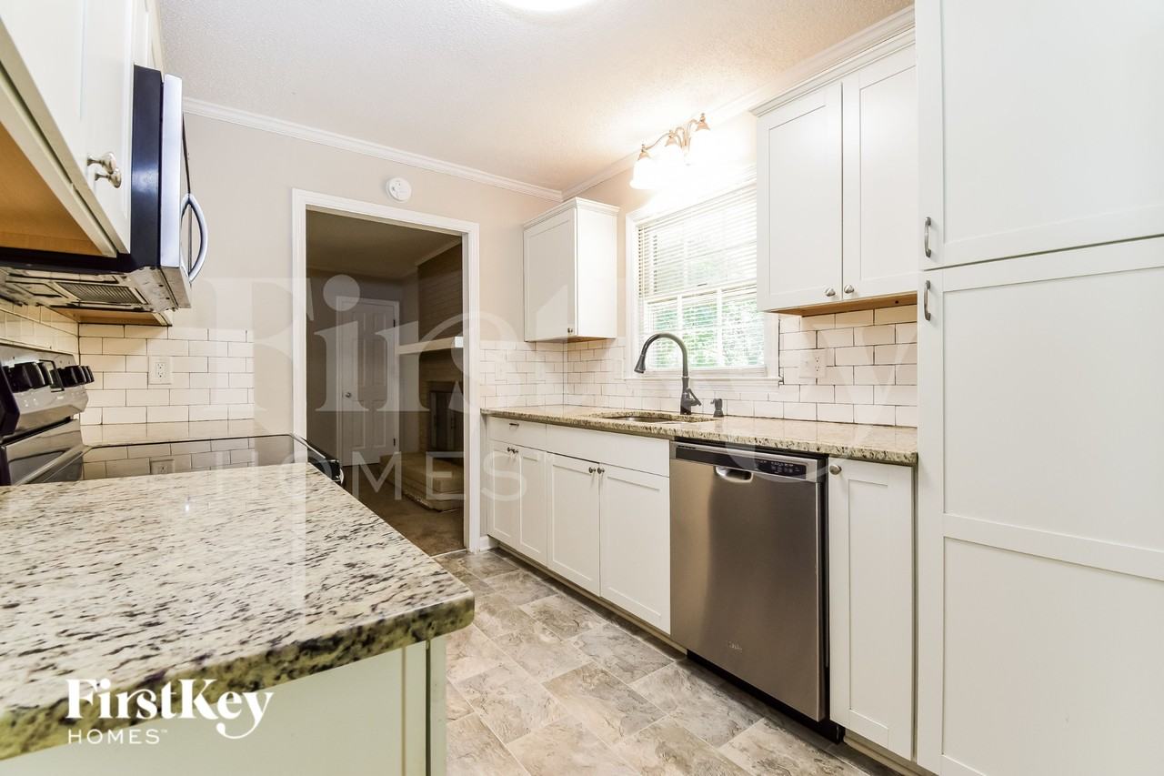 75 Winnview Dr - Photo 5 of 16