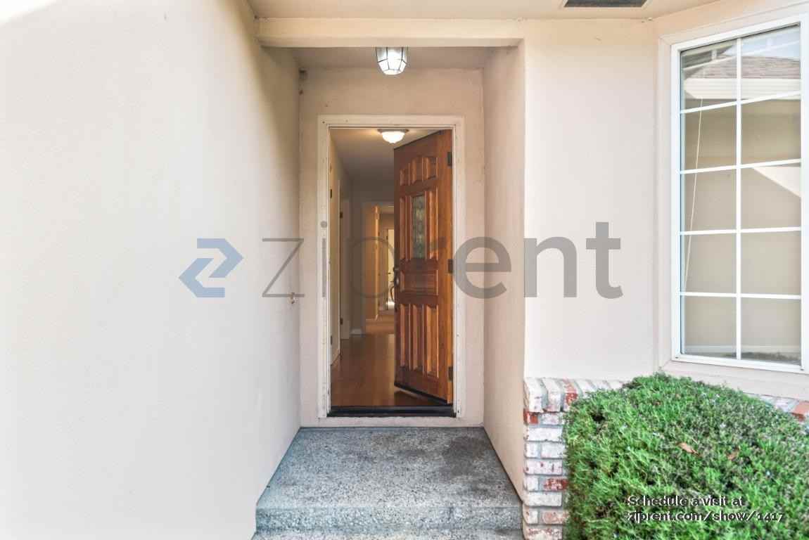 416 7th Ave - Photo 5 of 33