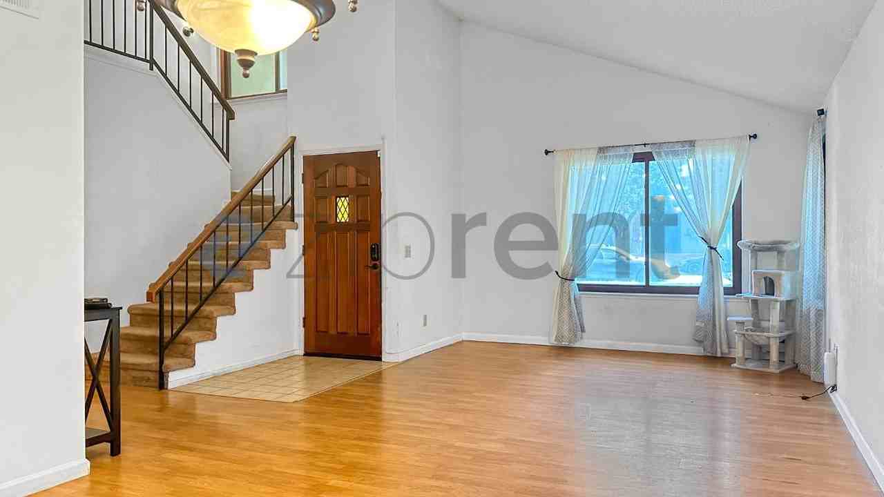 4195 W Avalon Ave - Photo 7 of 37
