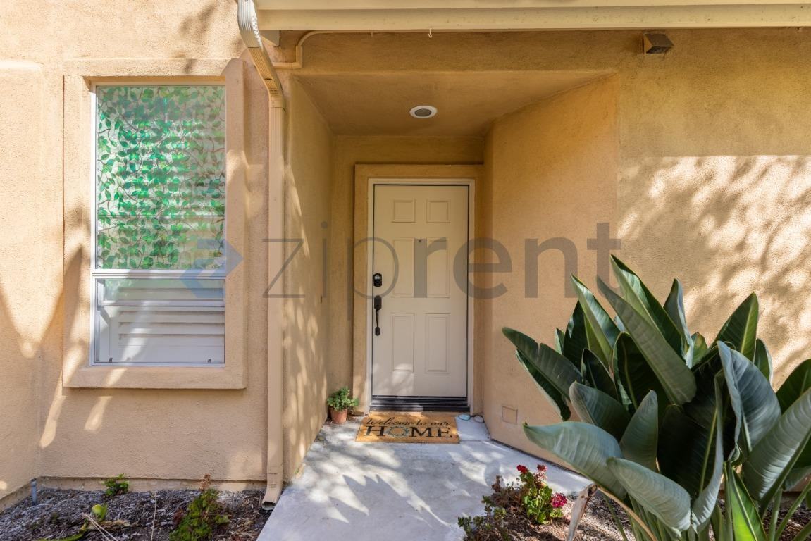 2214 Lago Ventana - Photo 2 of 30