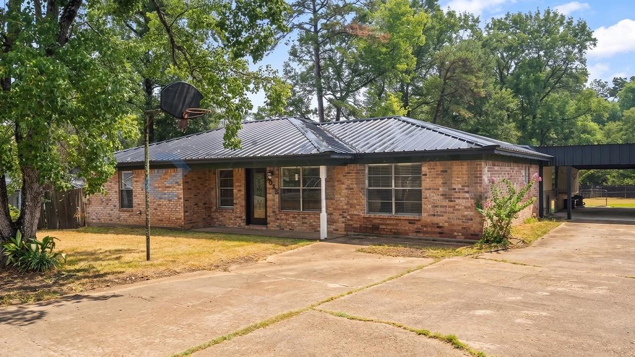 3815 Fuller Springs Dr - Photo 2 of 22