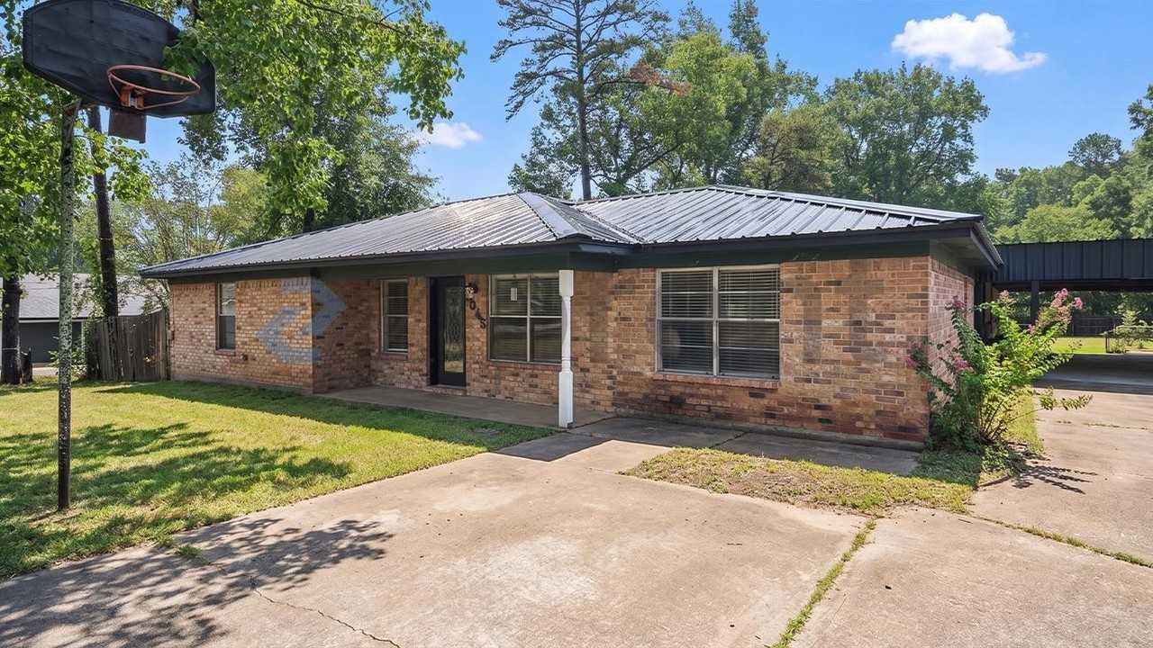 3815 Fuller Springs Dr - Photo 4 of 22