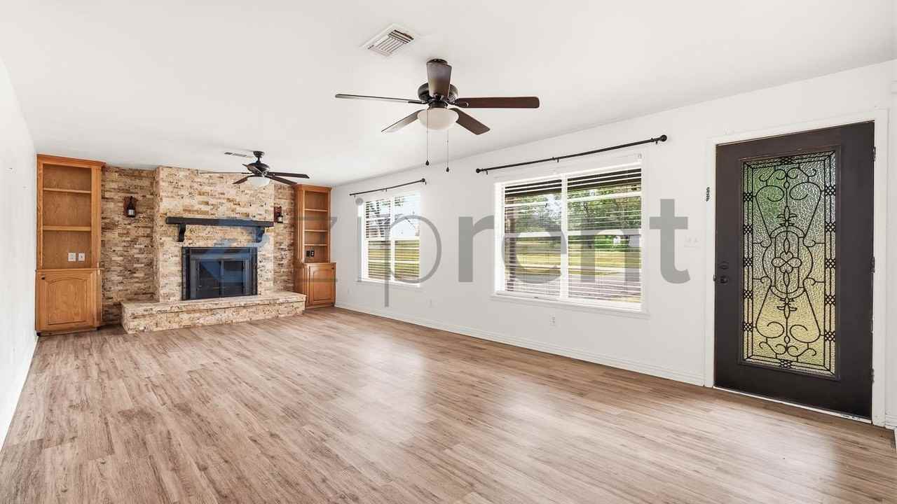 3815 Fuller Springs Dr - Photo 6 of 22