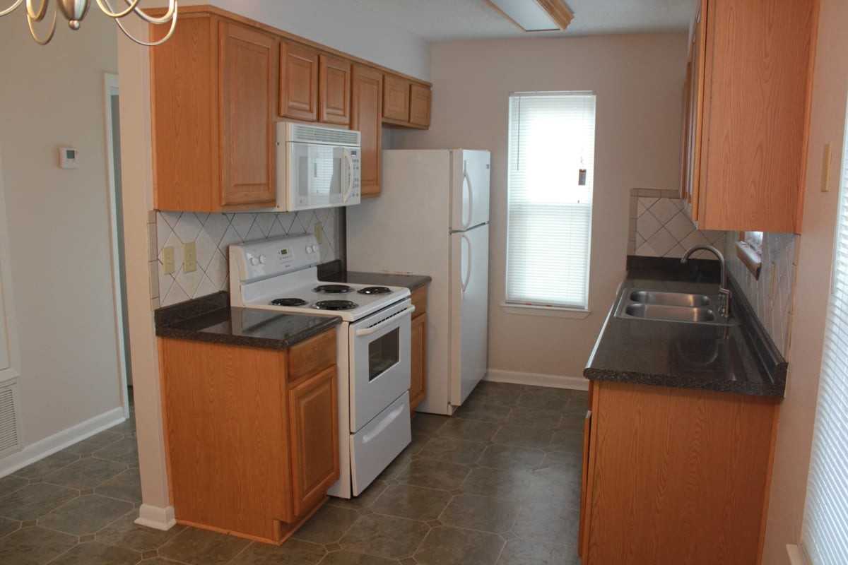4 Carie Way - Photo 4 of 15