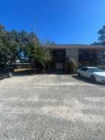 featured image of 915 Canopy Ln #3