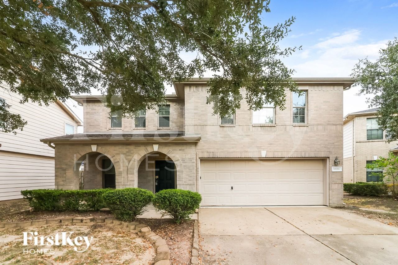 20539 Cypress Gully Dr
