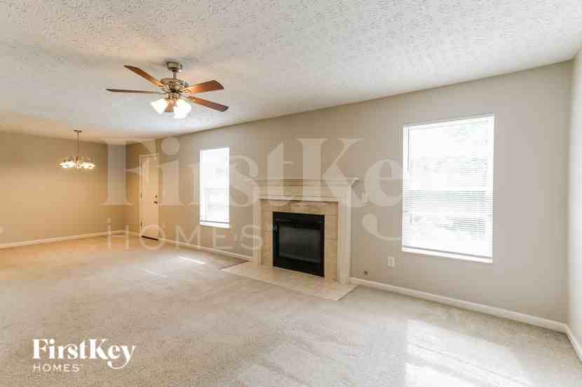 2015 Prominence Dr - Photo 4 of 16