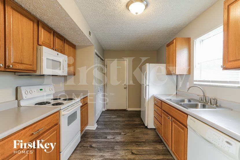 2015 Prominence Dr - Photo 6 of 16
