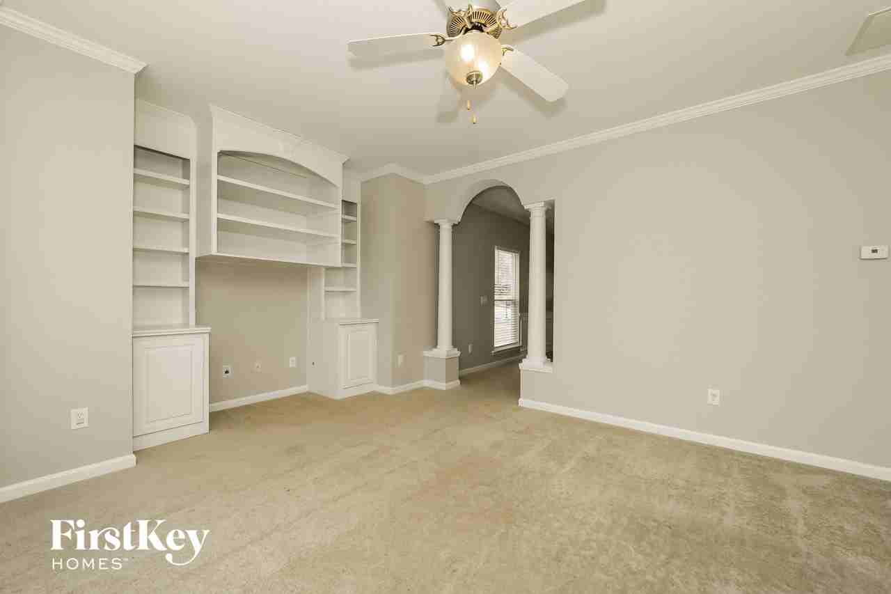 130 Darbys Run Ct - Photo 3 of 15