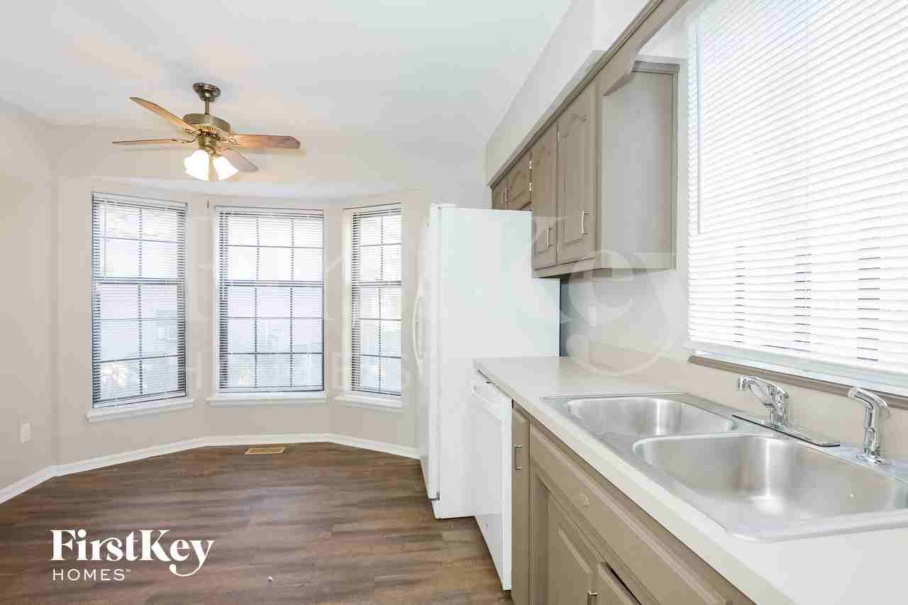 12818 S Navaho Dr - Photo 6 of 14