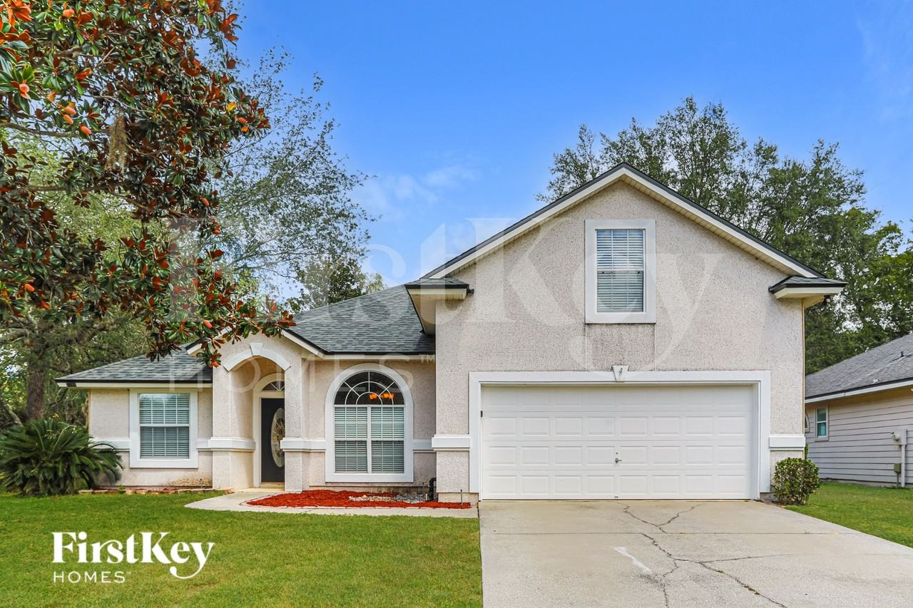 2388 Sophie Pl
