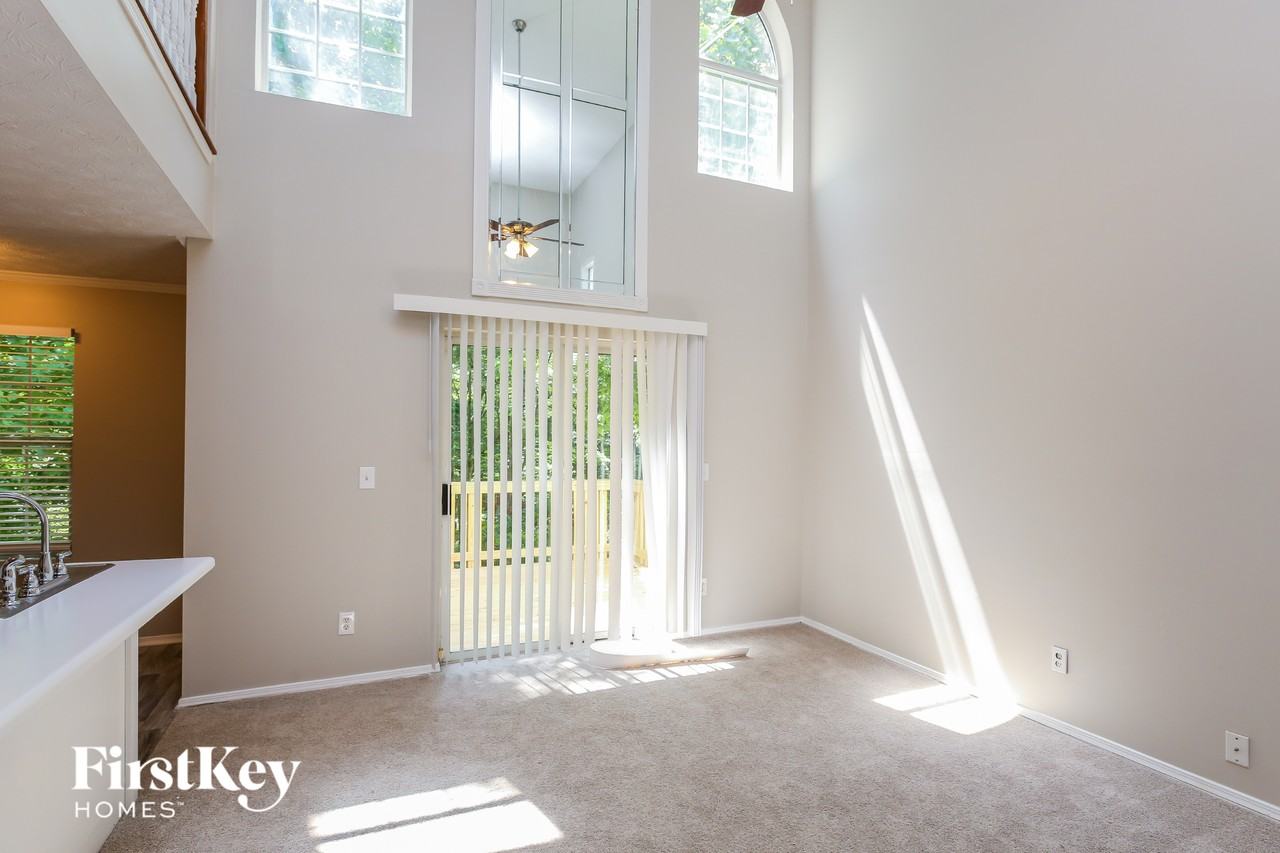 2970 Old Victorian Dr - Photo 5 of 15