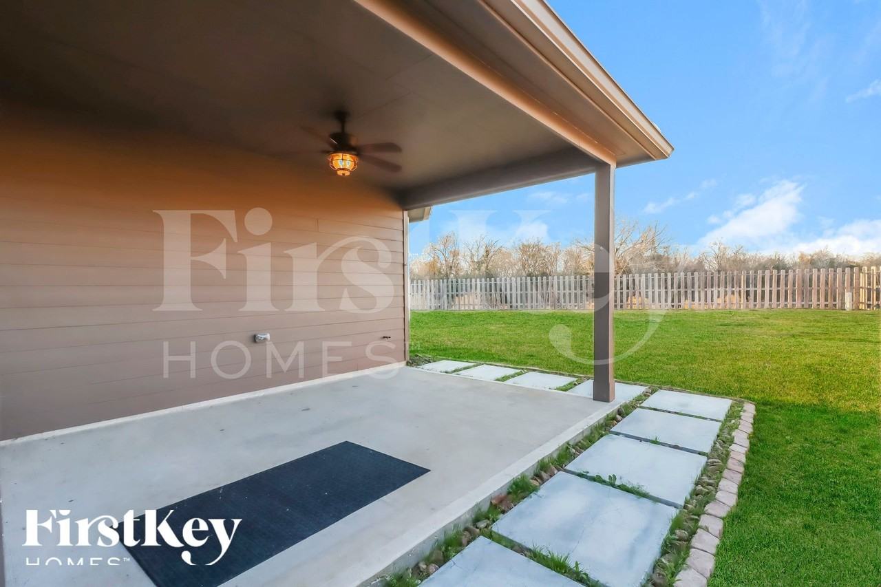 31306 Little Garden Ct